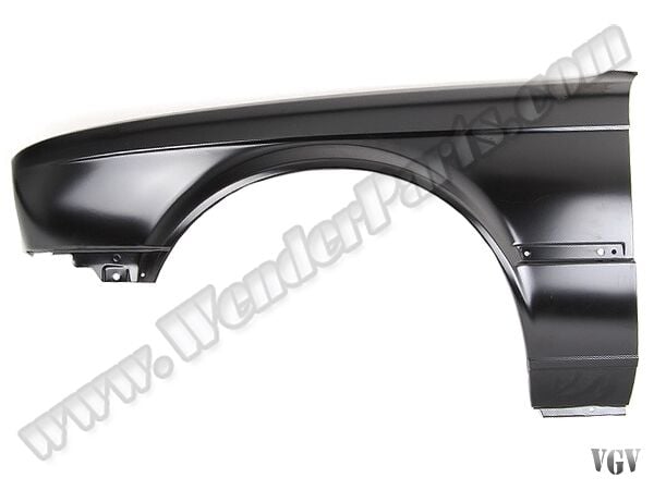 Bmw E30  Çamurluk Ön Sol (Deliksiz; Sac) 1982-91