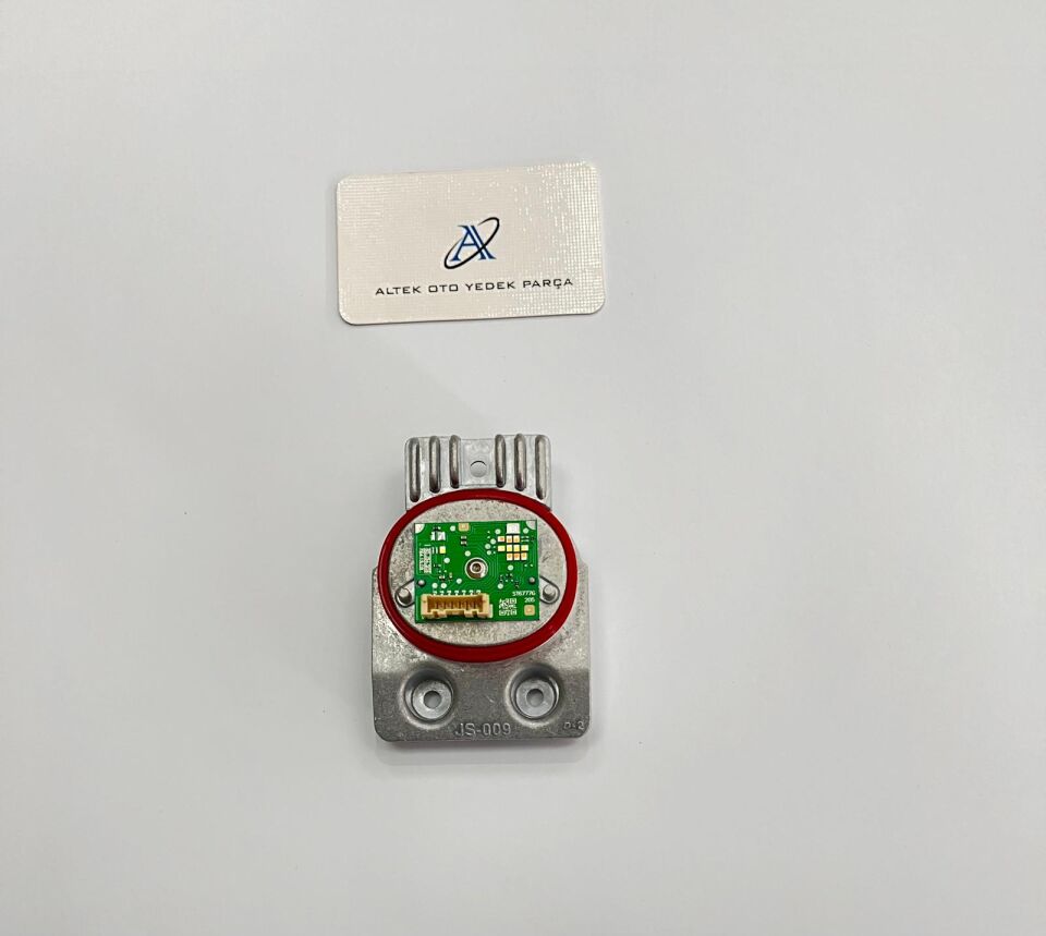 W205 DİNAMİK FAR MODÜLÜ LED SOL