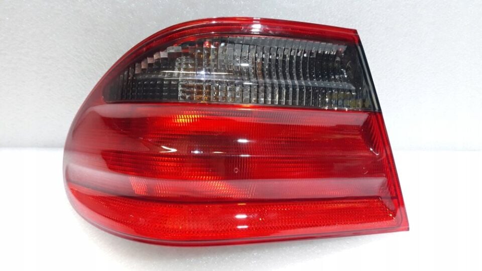 Mercedes W210 Komple Stop Dış Sol Füme Sinyal -Avg- 2000-02  | MARS